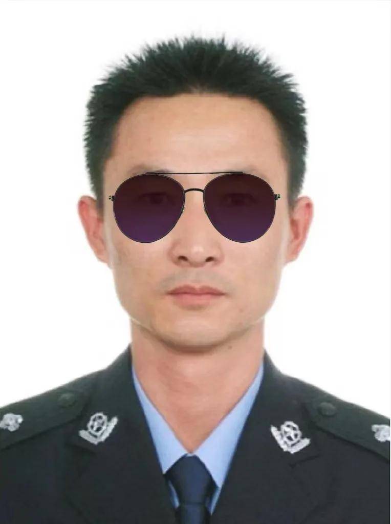 56岁副县长出轨34岁美女,无防护接触致多次怀孕,亲密照流出