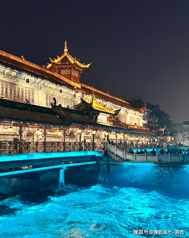 国庆来四川4日游全攻略,四川4日游旅游路线,尽享天府之国精华美景游!_Day_成都_峨眉山