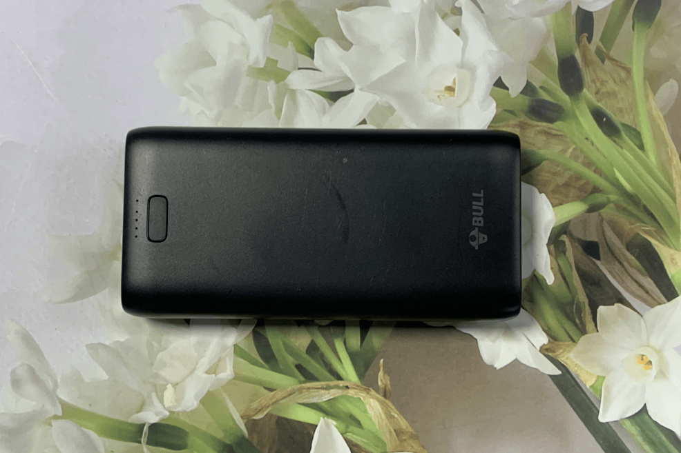 充电宝哪个牌子好用？2024性价比高充电宝推荐！省钱又实用 ！