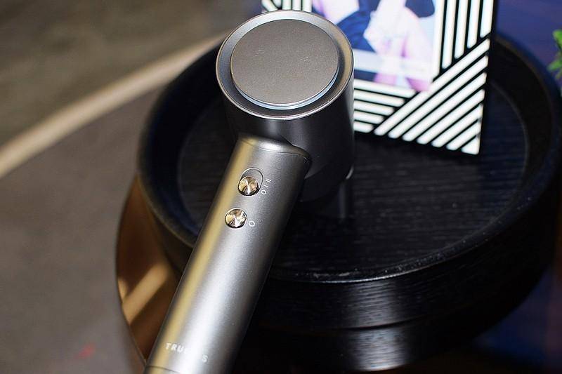 专业医学级养发 戴森最佳平替 初扉MIX SE高速吹风机测评