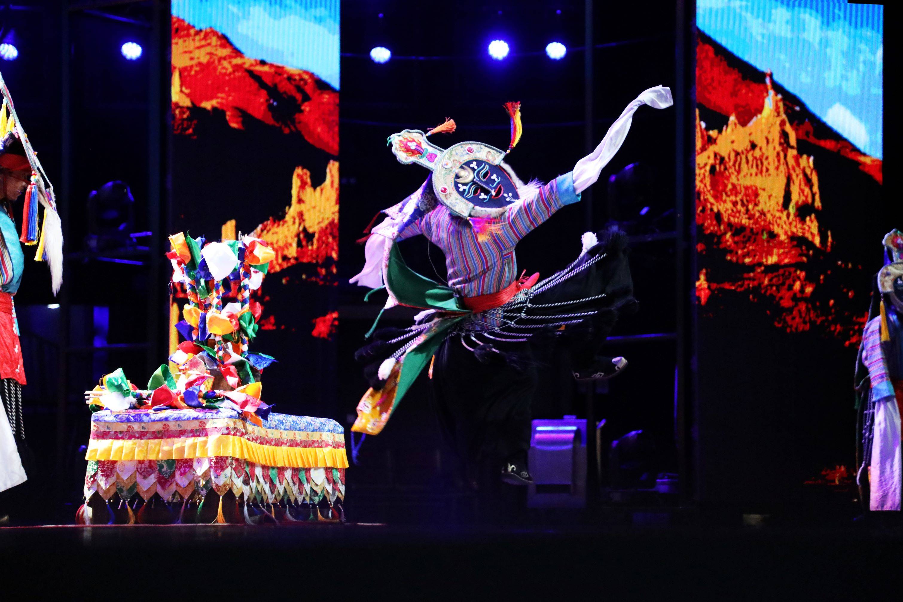 藏戏登陆淄博,援藏队三十年持续助力非遗传承发展_演出_投资_昂仁县