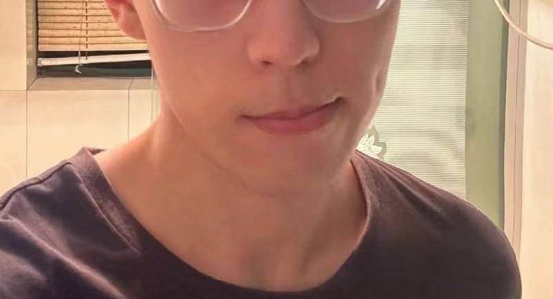 千元级净须又舒适，送给父亲最贴心的礼物，未野MAX剃须刀测评