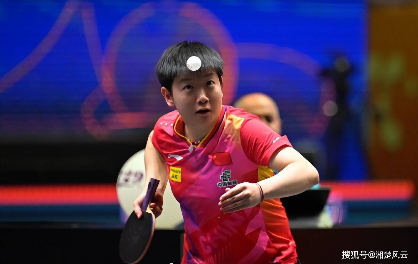 原创            亚锦赛：孙颖莎状态回勇，3-0战胜杜凯琹，国乒女团取得1-0领先-乒乓球亚锦赛孙颖莎vs王曼昱