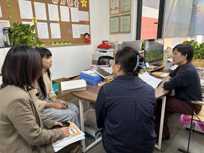 夯实基本功 行稳育人路 | 光明小学开展新入职教师"过关课"活动