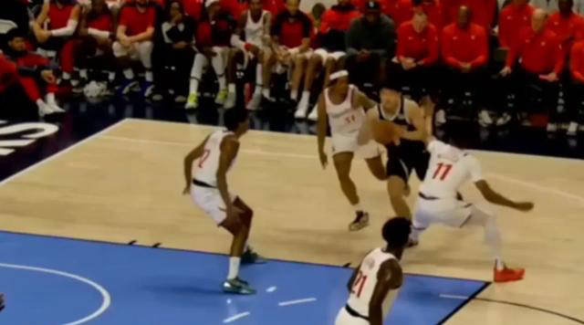 原创
            崔永熙在NBA首秀！罚球拿下首分-崔永熙的比赛视频播放大全