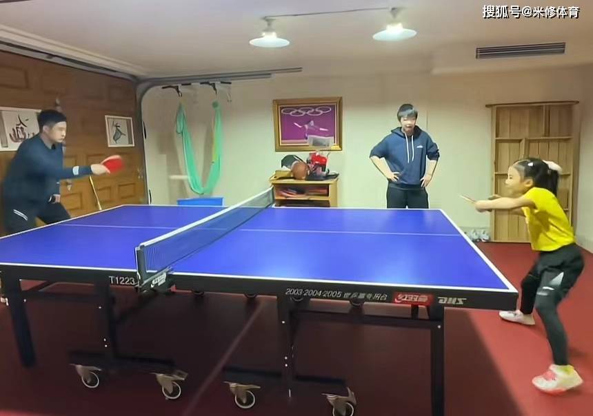 王楠女儿前途无量！孙颖莎教她打球 出席马龙生日会 有望入选国青队