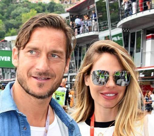 离婚2年,48岁托蒂又寻新欢:32岁模特,曾是姆巴佩情人