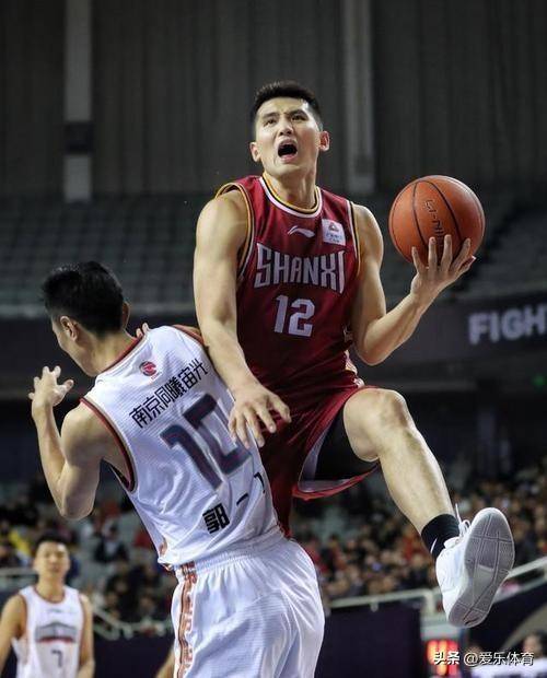 比赛仅剩1分36秒,领先6分并手握球权的辽宁队,如何输掉比赛的?