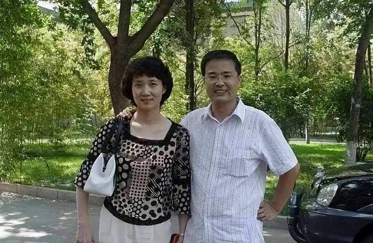 事实证明,嫁给省委书记的李修平,已经走上了人生的康庄大道_工作_丈夫
