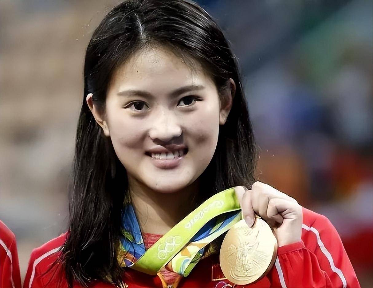 "最美跳水冠军"陈若琳:3岁被抛弃,22枚金牌"换"回亲生父母