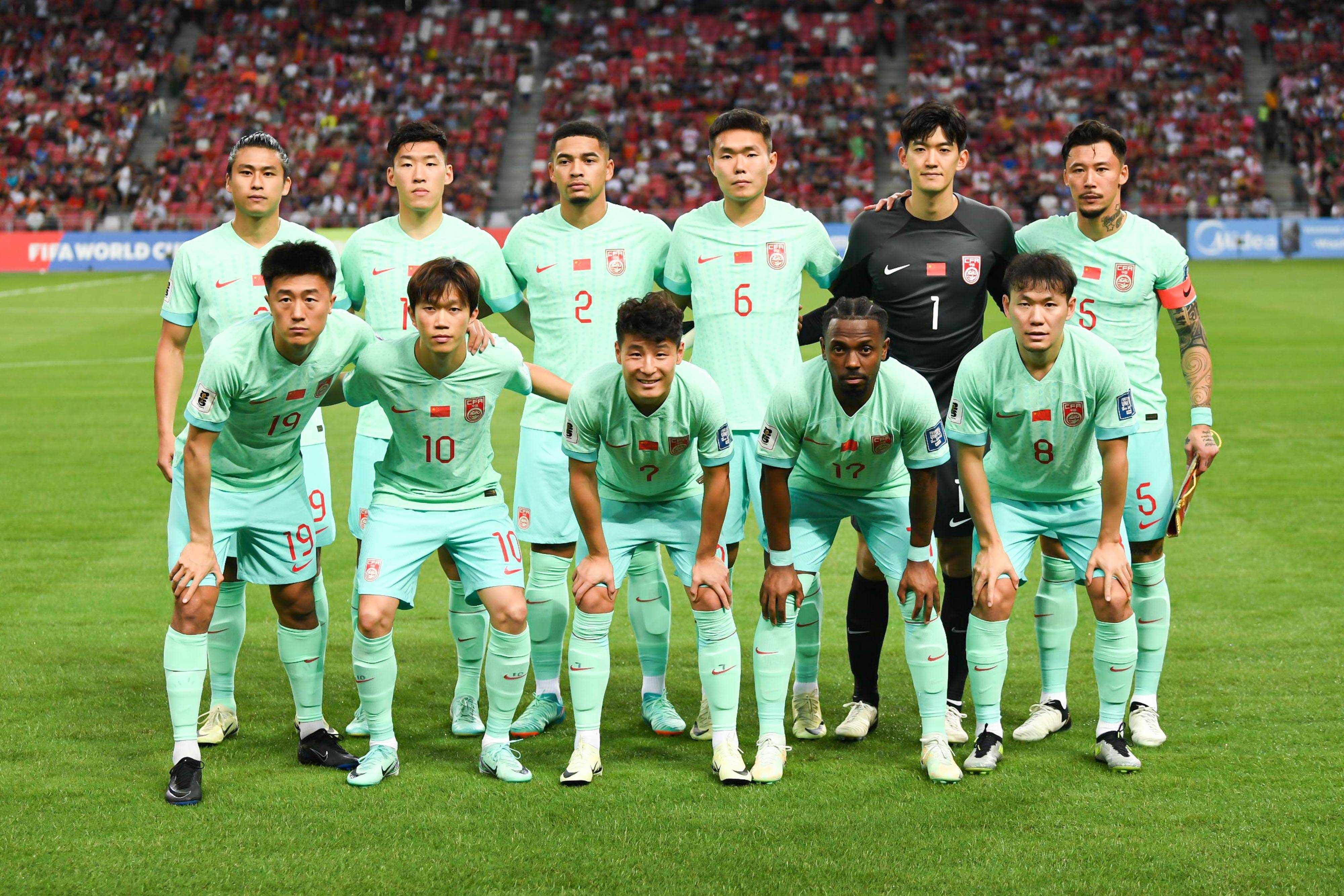 2021年中国男足合照图片