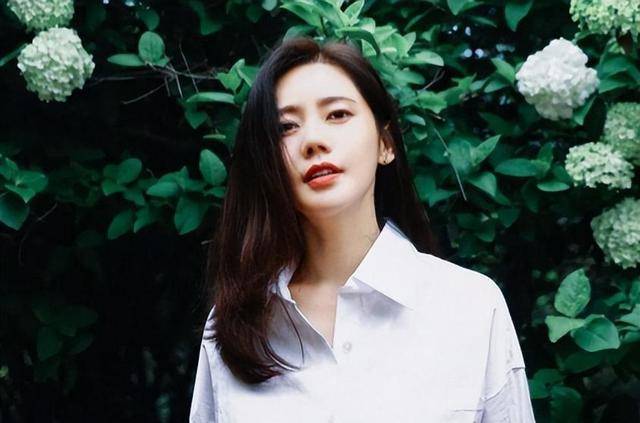 39岁高龄,为中国籍小丈夫生子的秋瓷炫,如今怎么样了?