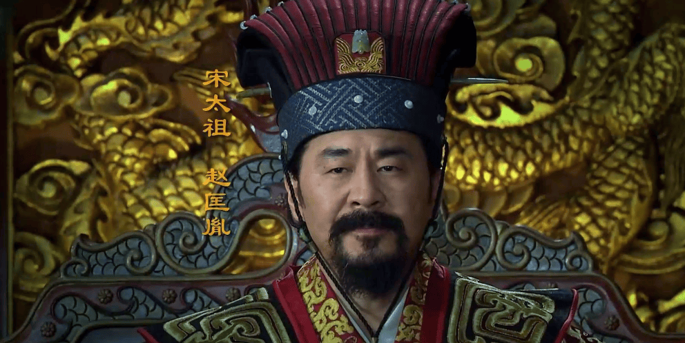 小孩爬上龙椅,皇帝问他:天子好当吗?小孩答四字保命,终登皇位