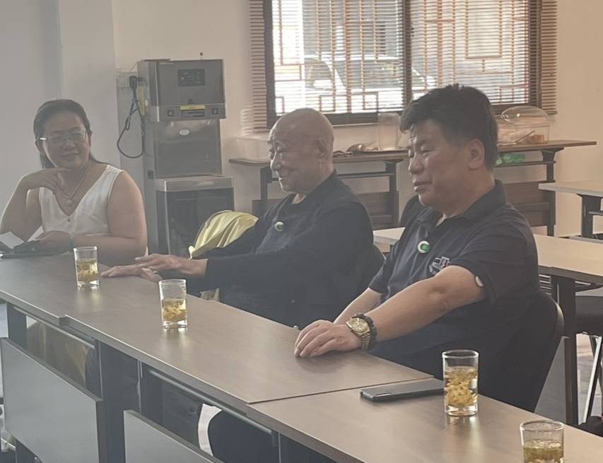 百岁老兵黄国瑞将军为贵州乡村振兴发展站台出力