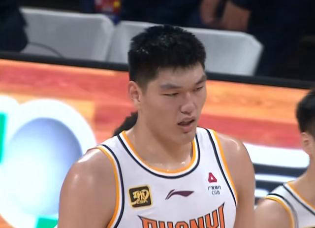 刘传兴表现抢眼,山西队大胜福建赢得CBA比赛_进攻_广东_1