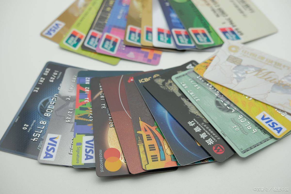 香港银行卡组合全面解析：汇丰+中银vs 汇丰红蓝狮子卡_搜狐网