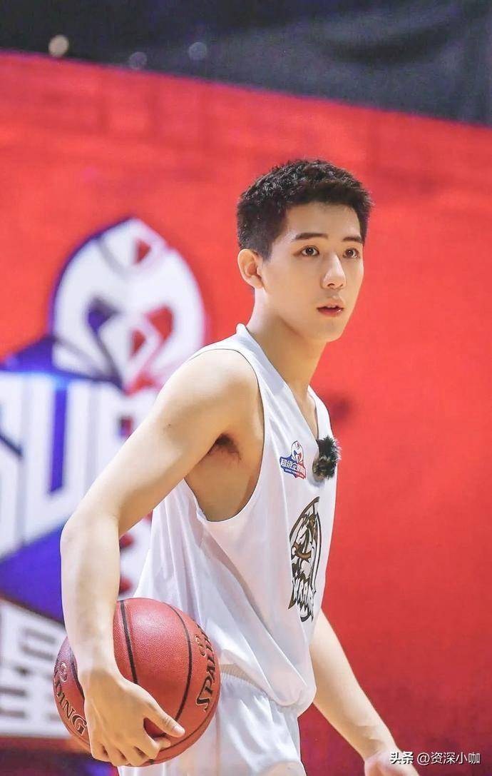 闪耀新星王安宇:现实版的“三高五大员”超标男友,终于要红了!_搜狐网