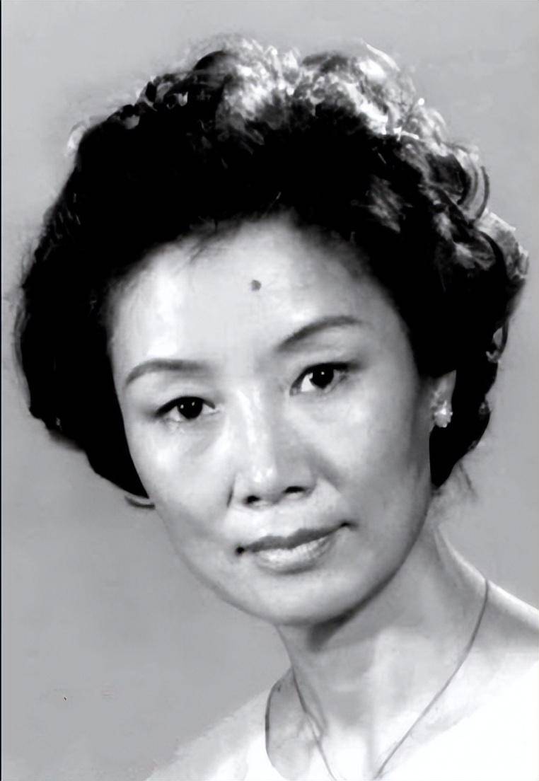 一家人,妈妈红楼梦,爸爸西游记,儿子导演儿媳妇影后_吕中_生活_吴桂苓