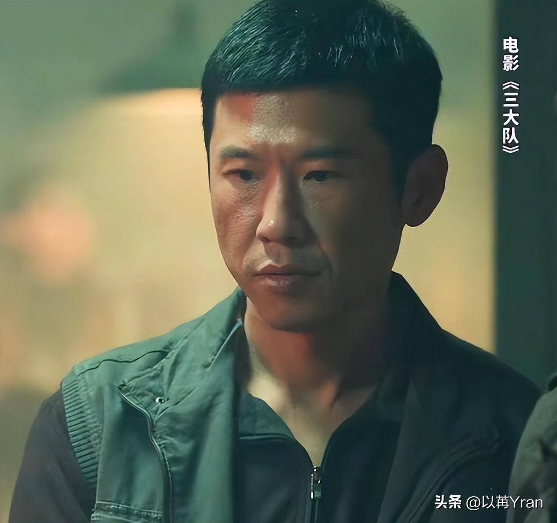 王骁:父亲是国家一级导演,母亲是知名演员,却不靠背景只靠实力_王馥荔_妈妈_表演