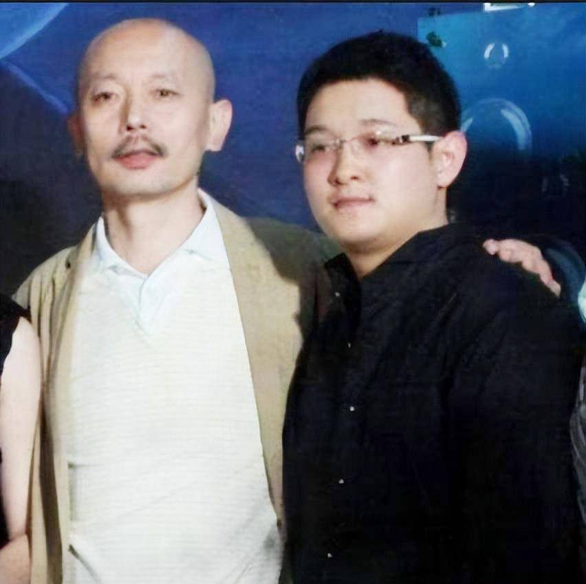 66岁的葛优:父母都已去世,妹妹远在美国,他眼里经常有泪