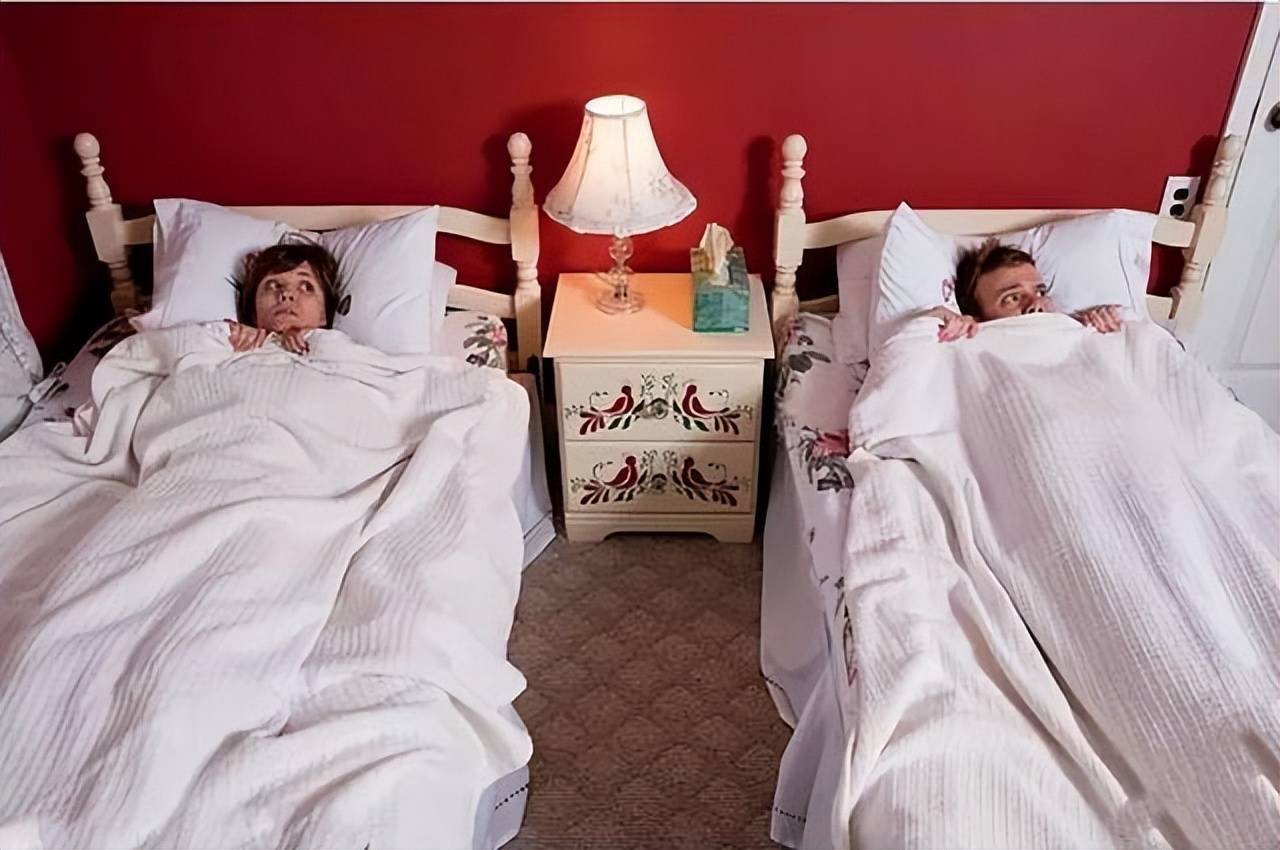 分床_睡眠_分房