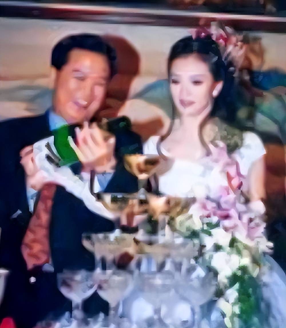 王艳终于熬出头,婆婆去世,儿子转性,老公失联,可以放手做自己
