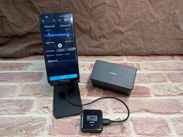 大疆领夹麦和猛犸领夹麦哪个好?西圣、神牛和猛玛麦克风火热PK