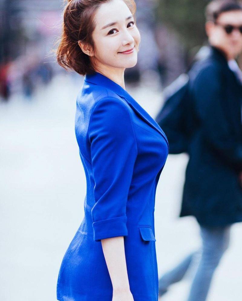 古装第一美人李依晓,被狗咬致毁容,如今却靠表演坏女人翻身_叶璇_角色