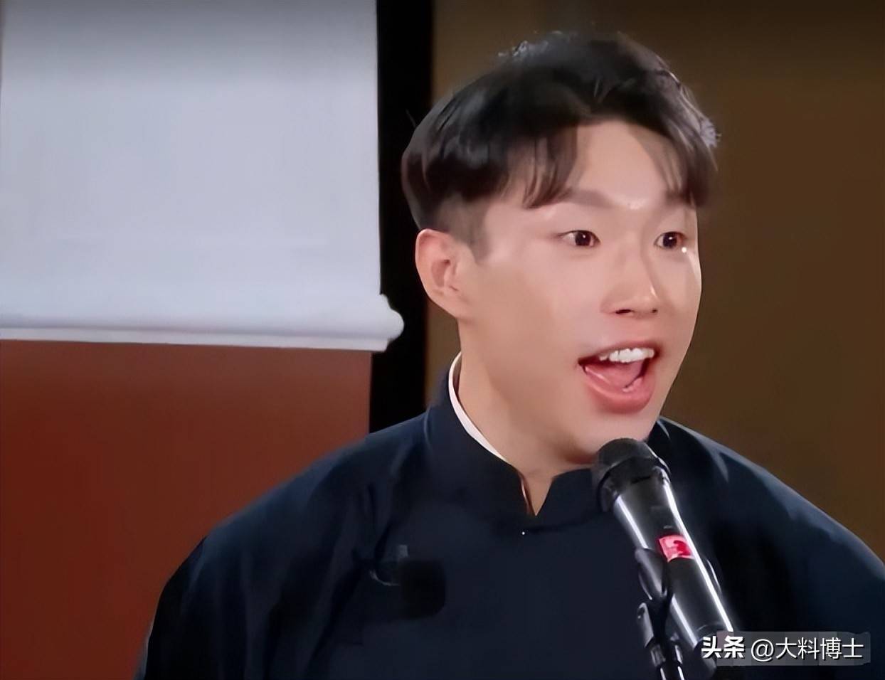 烧饼任德云社副总,当年曾随曹云金出走,郭德纲却这样评价_相声_小时候