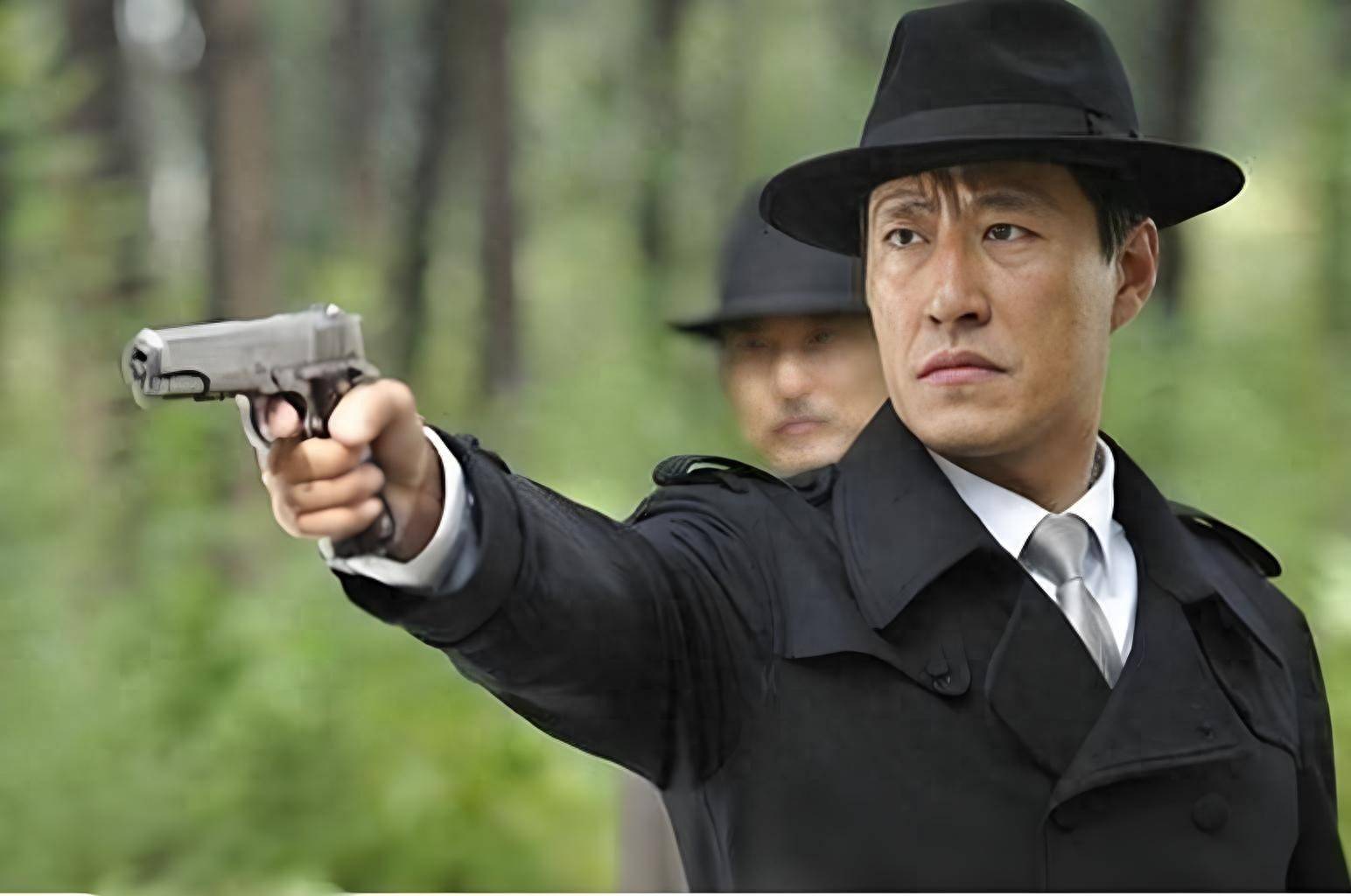 于震主演了33部谍战剧,为何一部没火!你怎么看?