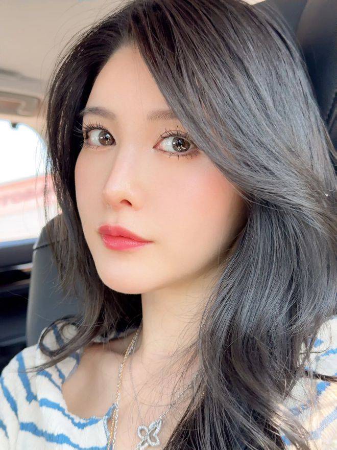 11】那些年追过的岛国老师- 有才有颜