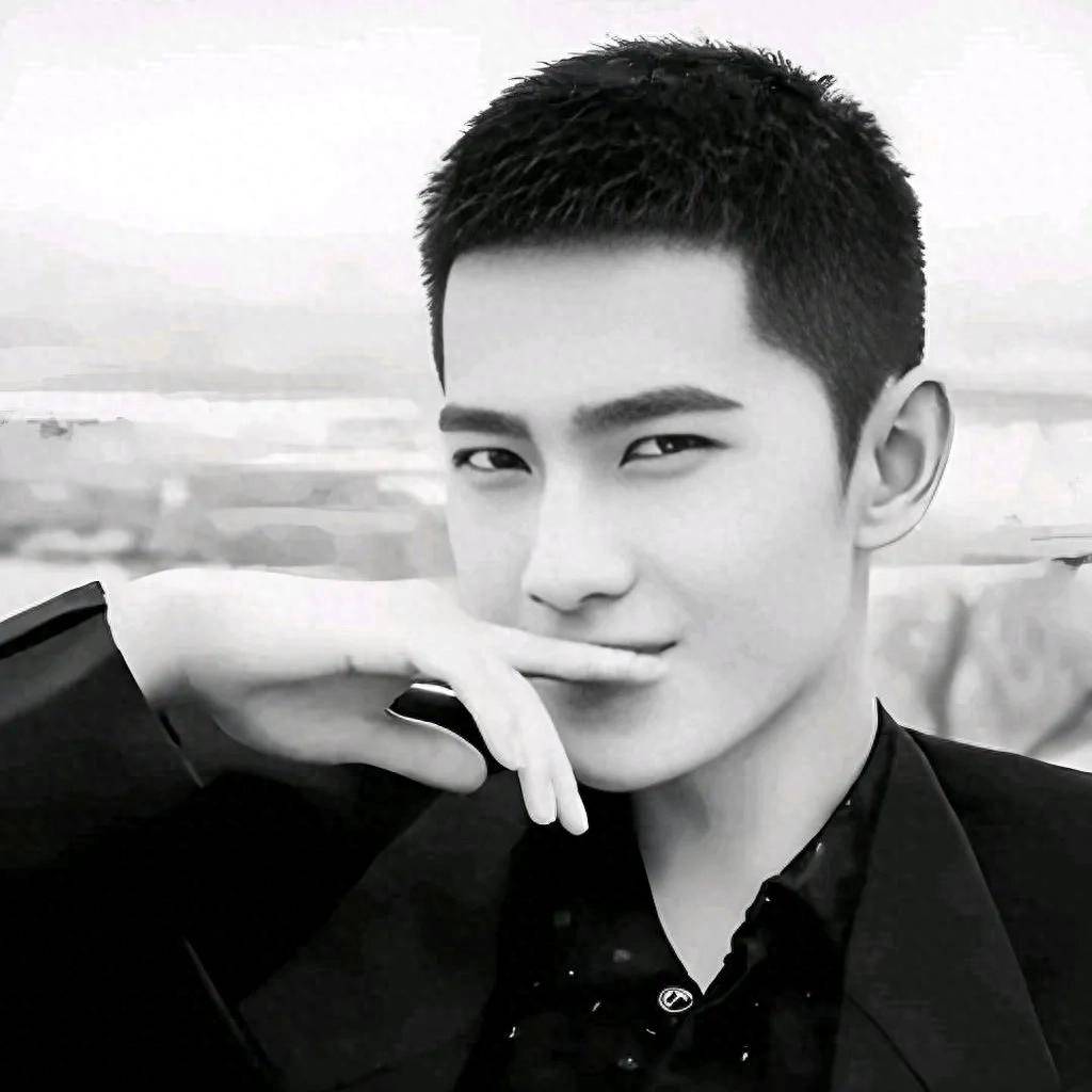 美男子寸头杀!杨洋登顶,肖战第5陈伟霆第4黄景瑜第2