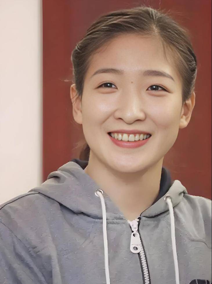 "小枣儿"刘诗雯变身"洋娃娃"!又白又干净,早咋没发现呢?