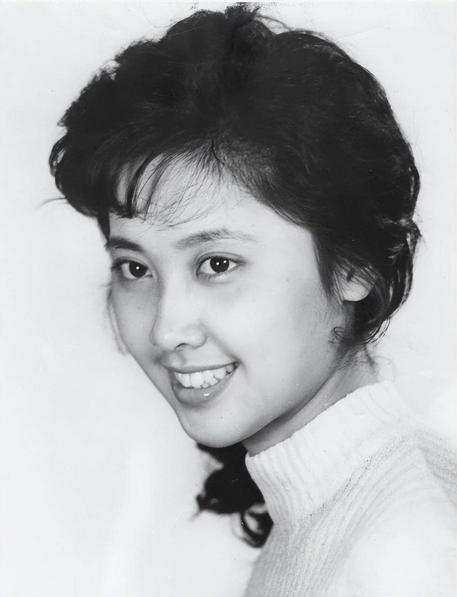 这才是真正的大陆第一美女!