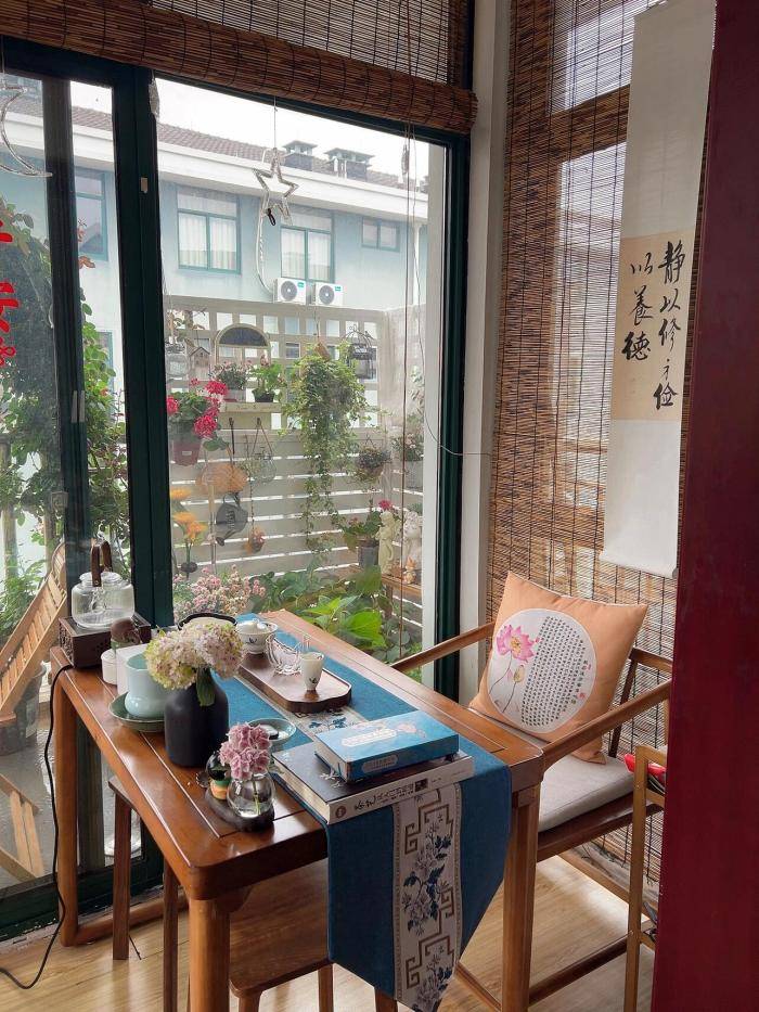 浙江一阿姨因太会布置火了，光一个阳台就让无数人效仿，太羡慕了_花园_生活_才会