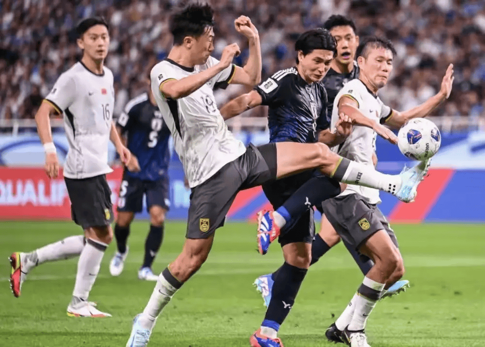 特鲁西埃评中日足球：实力悬殊导致大比分？，特鲁西埃评中日足球赛：0:7惨败理所当然？
