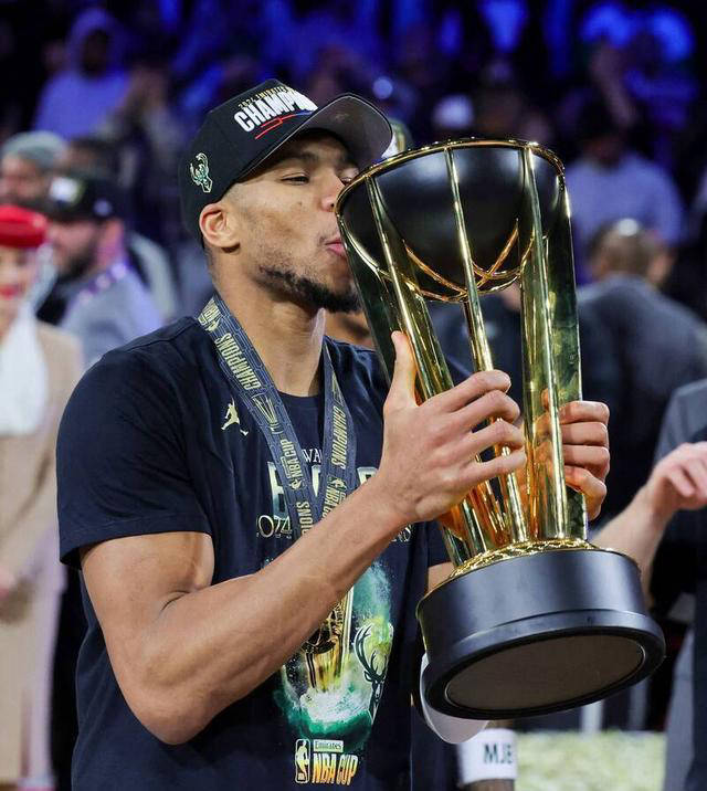 得分王揭 字母哥强 势登顶相关图片2