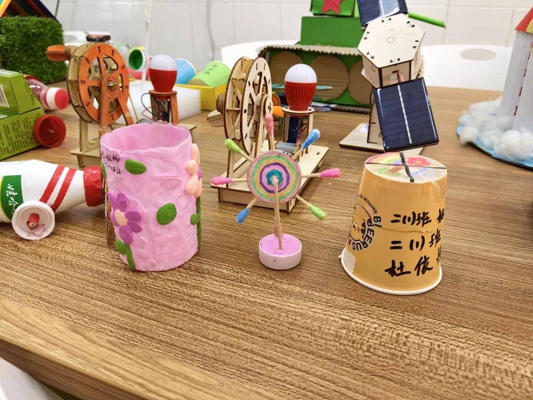 清丰县第三实验小学举办创新小制作小发明展评活动