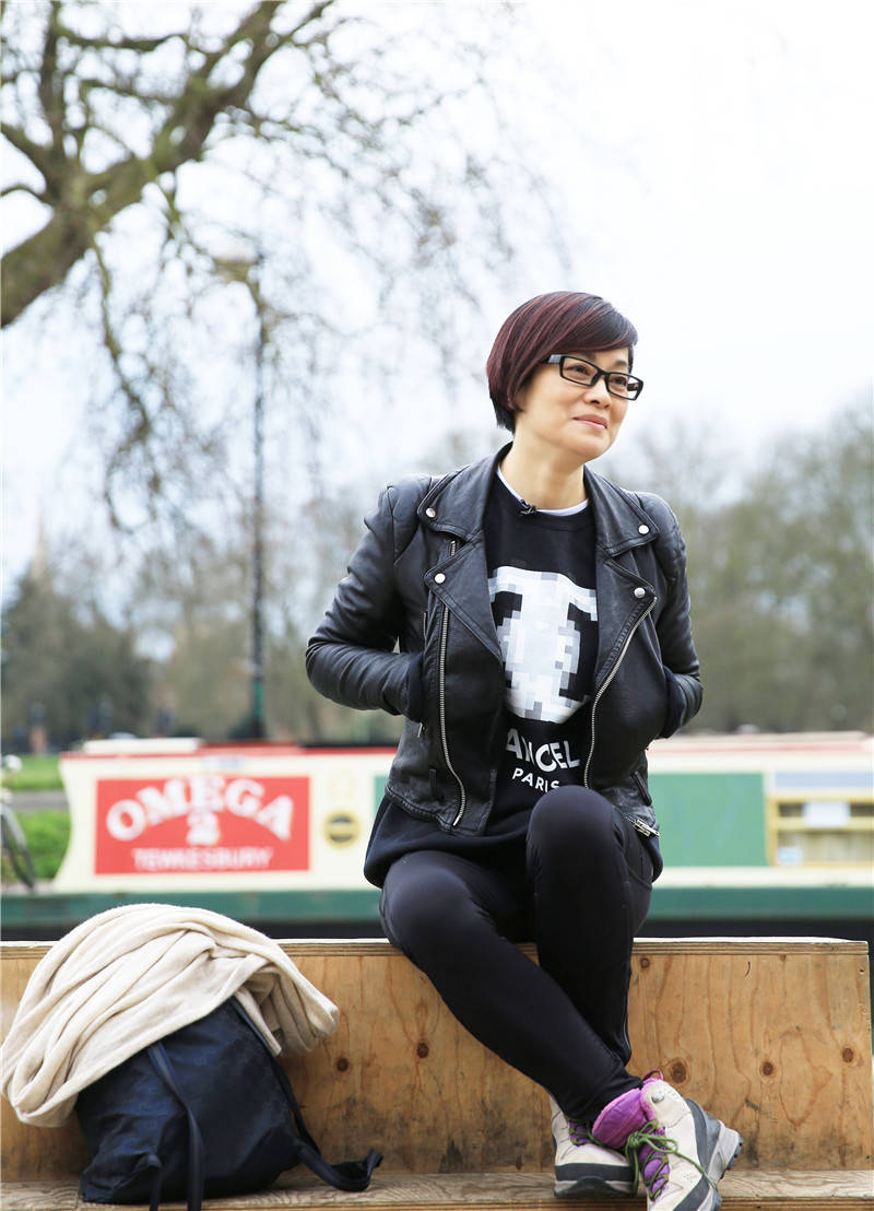 丈夫去世3年后,再看毛阿敏现在生活,才明白什么是"人间清醒"