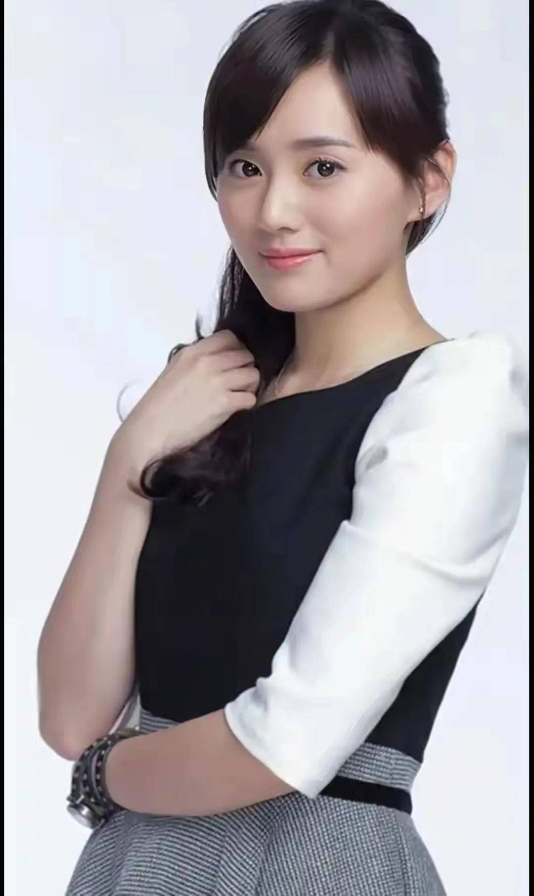 "气质女神"江铠同