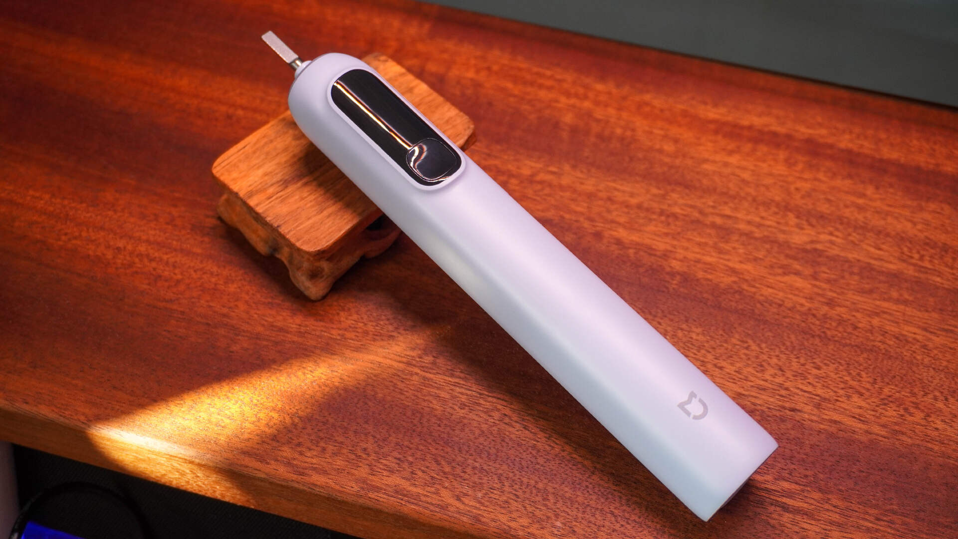 刷牙随便刷可不行，用声波专业米家扫振智能牙刷，不能出现镂空了