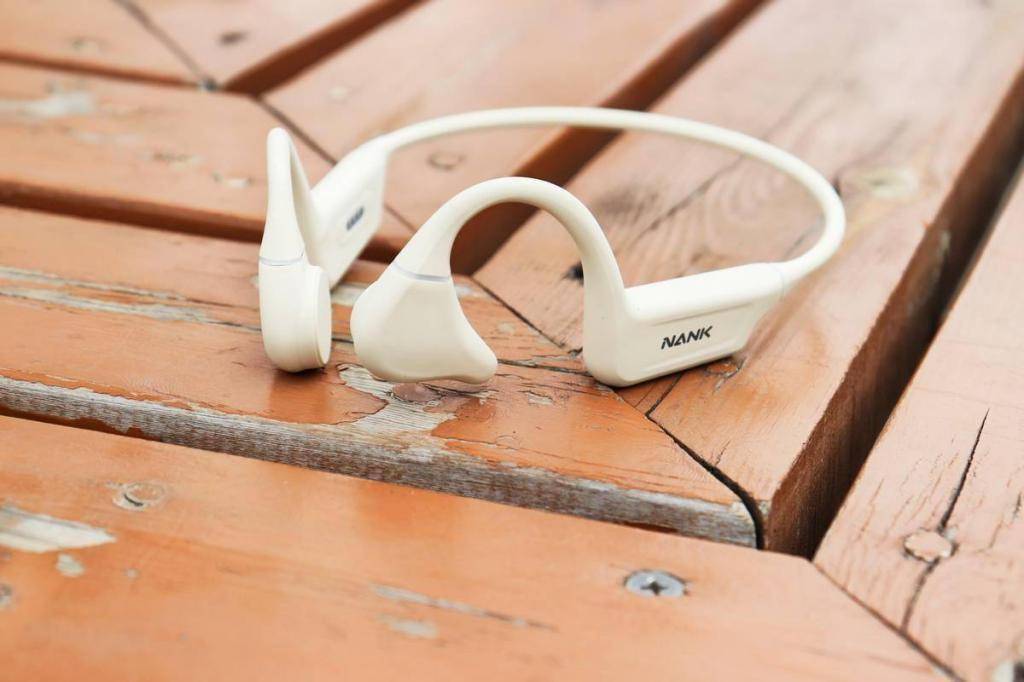 跑步不容易掉的蓝牙耳机推荐,五大热榜跑步蓝牙耳机年度测评!