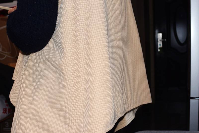 科技与舒适的完美融合 酷轻松石墨烯多功能发热披肩盖毯