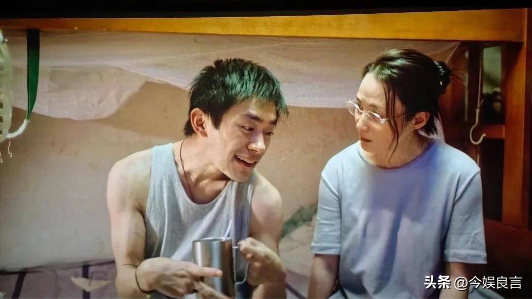 明星摸大胸电影图片大全的介绍和剧情简介
