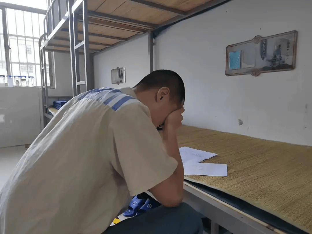 给服刑儿子一封信可以写什么?