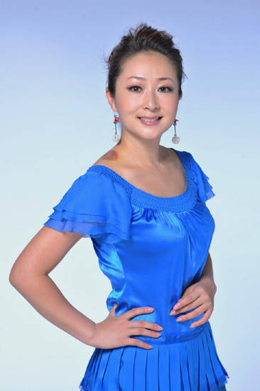 李宗瑶,天津家喻户晓的美女主持人,观众们至今仍然喜爱