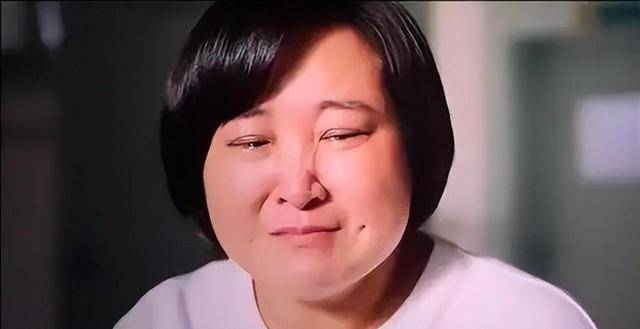 西藏地震后,韩红公布明星捐款名单,贾玲举动令人忍不住落泪_李焕英