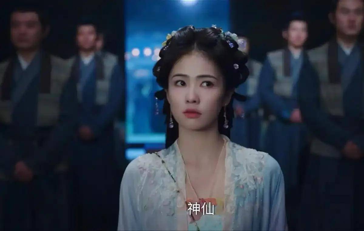 对不起,这次我站《白月梵星》的造型和剧情,杨紫李现的二搭欠佳_白烁_樊樾_刘家
