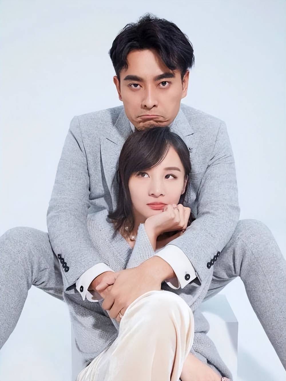 陈龙:与章龄之认识半个月就订婚,婚后生两子,现在咋样了?