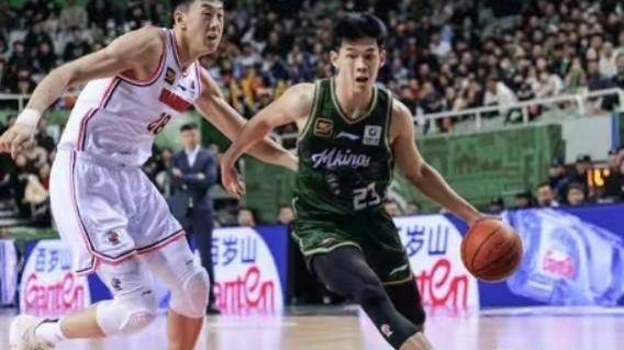 9连胜！广东排名反超辽宁，胡金秋力压周琦，北京揪出3个“混子”